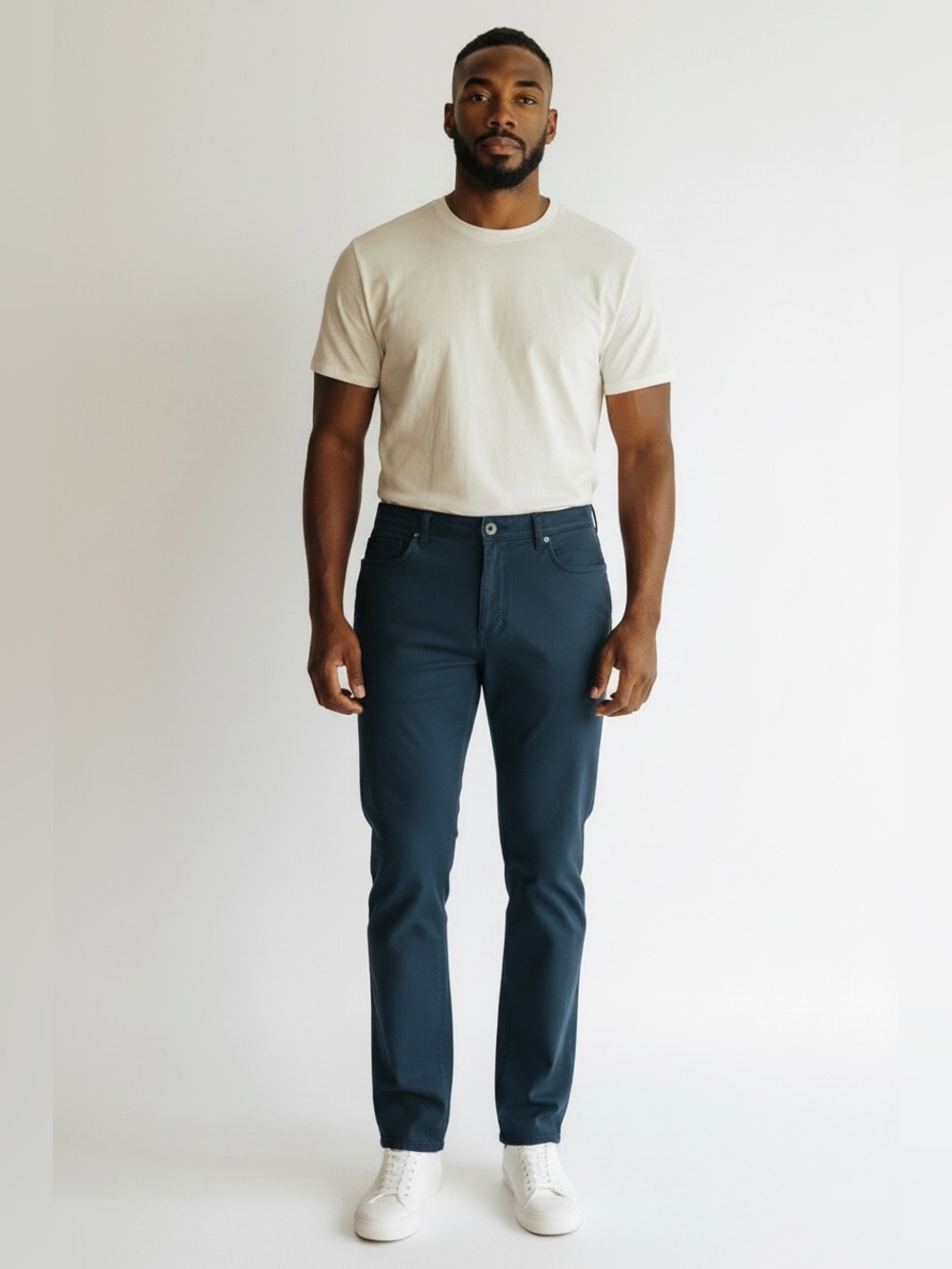 Izod Men's Slim Straight Jeans - Navy
